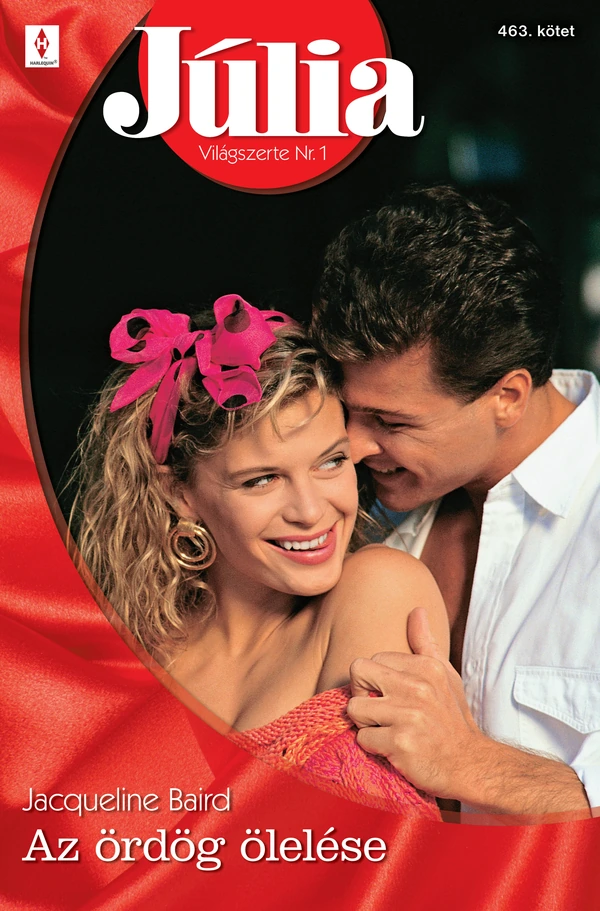 Borító: Júlia 463.