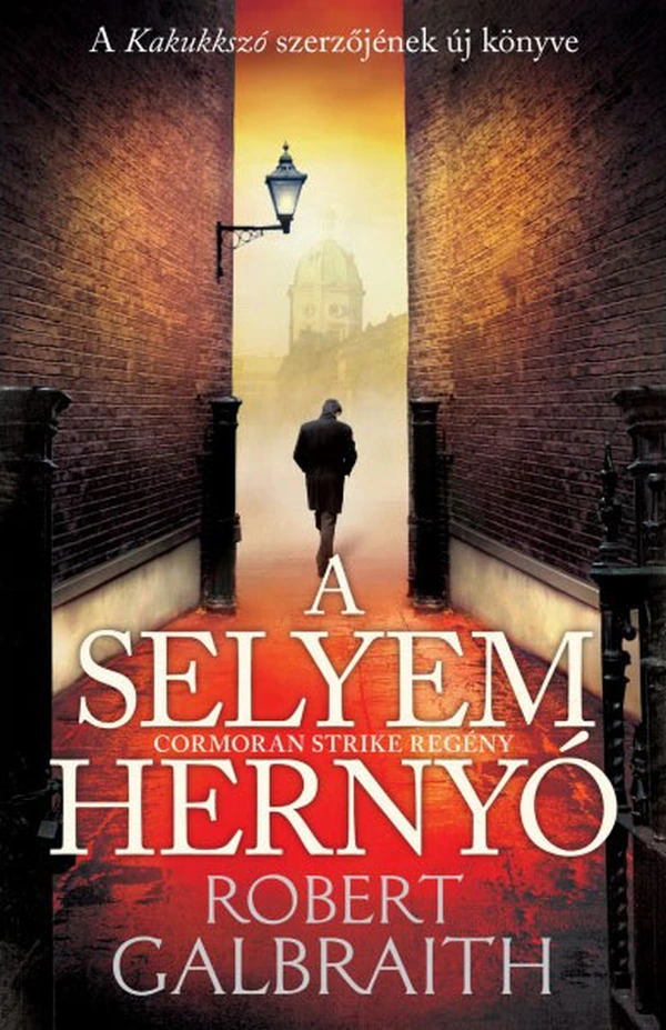 Borító: A selyemhernyó