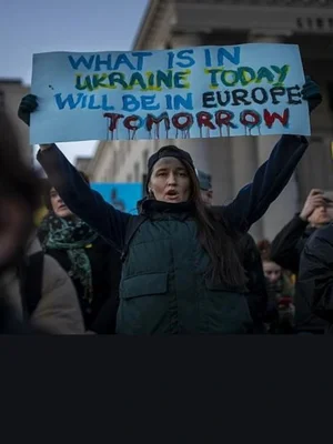 Borító: Nyögvenyelős utóirat a politikai írásaimhoz